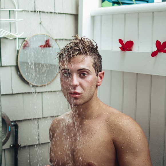 Meet your Posher, Evan - Picture 1 of 2